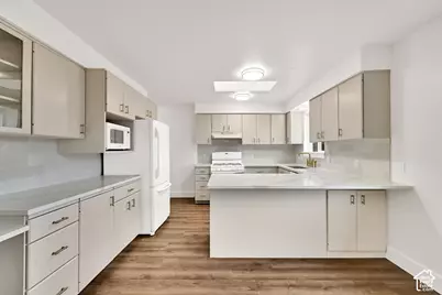 121 E 100 S, Smithfield, UT 84335 - Photo 18