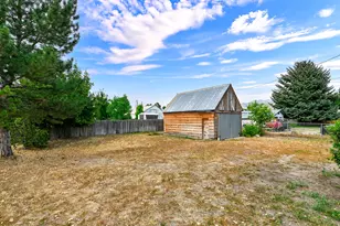 121 E 100 S, Smithfield, UT 84335 - Photo 4
