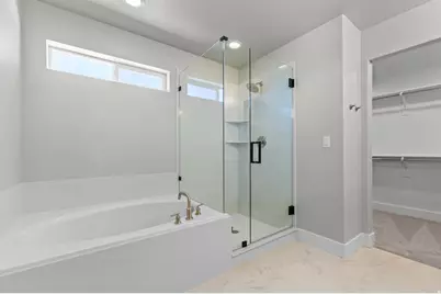 3826 W 2350 N, Clinton, UT 84015 - Photo 26