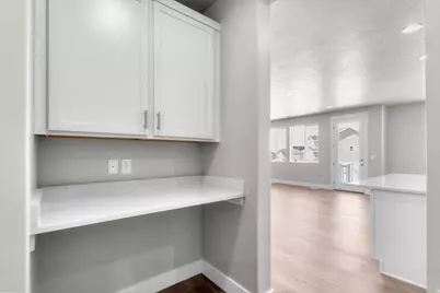 3826 W 2350 N, Clinton, UT 84015 - Photo 16