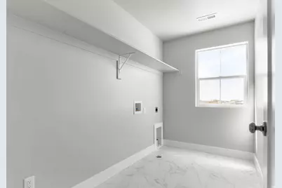 3826 W 2350 N, Clinton, UT 84015 - Photo 22