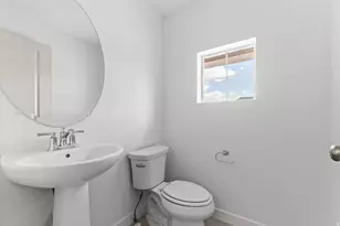 8204 W Sentinal Peak Dr, Magna, UT 84044 - Photo 8