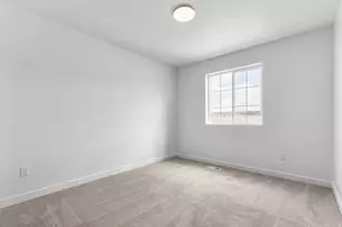 8204 W Sentinal Peak Dr, Magna, UT 84044 - Photo 22