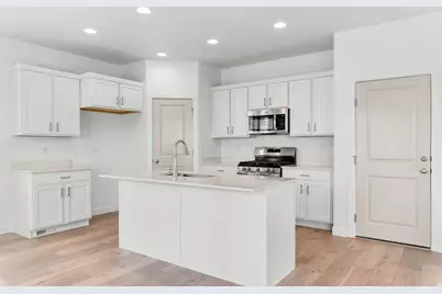 8204 W Sentinal Peak Dr, Magna, UT 84044 - Photo 12