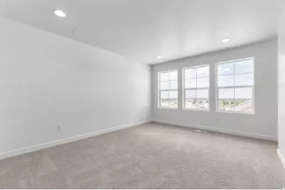 8204 W Sentinal Peak Dr, Magna, UT 84044 - Photo 14
