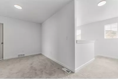 8204 W Sentinal Peak Dr, Magna, UT 84044 - Photo 20