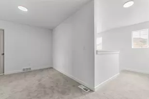 8204 W Sentinal Peak Dr, Magna, UT 84044 - Photo 20