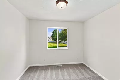 529 E 2000 N, North Logan, UT 84341 - Photo 20
