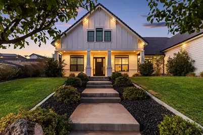 1033 E Black Oak Dr, Washington, UT 84780 - Photo 2