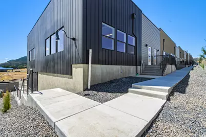 5852 N Queens Garden Rd W #1, Mountain Green, UT 84050 - Photo 2