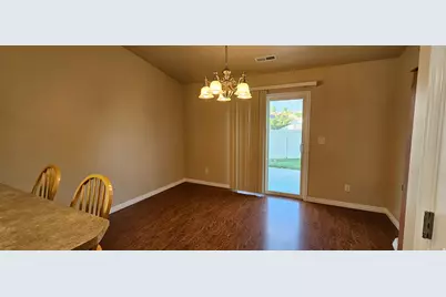 156 W 2025 N, Harrisville, UT 84414 - Photo 6