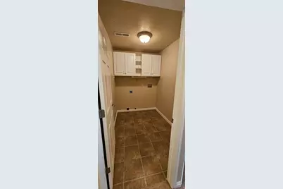156 W 2025 N, Harrisville, UT 84414 - Photo 12