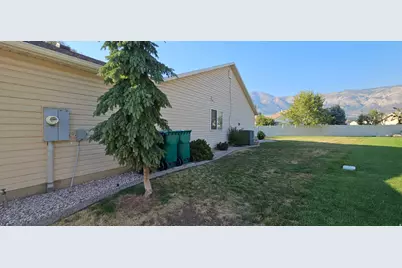 156 W 2025 N, Harrisville, UT 84414 - Photo 26