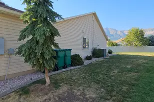 156 W 2025 N, Harrisville, UT 84414 - Photo 26