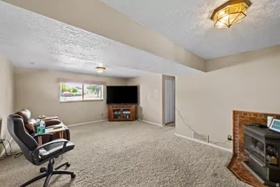 3943 S White Rail Ln, West Haven, UT 84401 - Photo 16