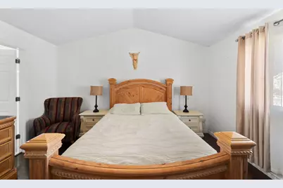 3238 S Ivy Dr, West Valley, UT 84119 - Photo 16