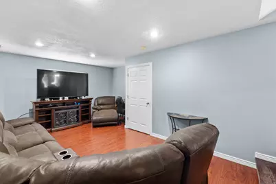 3238 S Ivy Dr, West Valley, UT 84119 - Photo 12