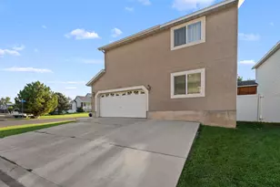 3238 S Ivy Dr, West Valley, UT 84119 - Photo 28