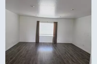 1057 E Batten St #1059, Saratoga Springs, UT 84045 - Photo 6