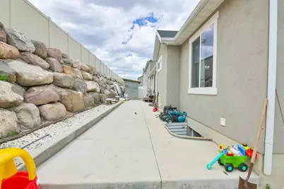 99 N Stone Gate Dr W #518, Saratoga Springs, UT 84045 - Photo 48