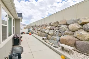99 N Stone Gate Dr W, Saratoga Springs, UT 84045 - Photo 50