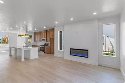 225 W 2964 S #722, Nibley, UT 84321 - Photo 4