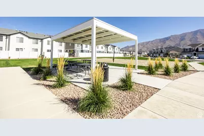 1401 S Harvest Dr, Santaquin, UT 84655 - Photo 30