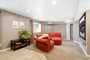 1591 E 275 N, Layton, UT 84040 - Photo 42