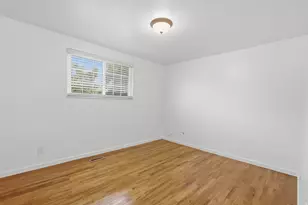 96 W Paula Dr, Sandy, UT 84070 - Photo 18