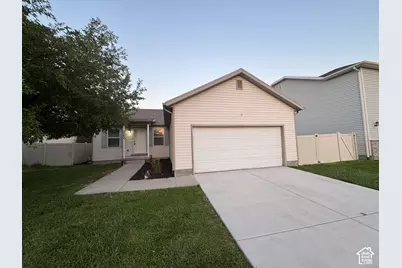 4384 N Maple Dr, Eagle Mountain, UT 84005 - Photo 1