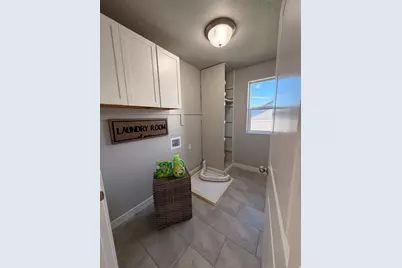 452 S Sunset Ridge Dr, North Salt Lake, UT 84054 - Photo 18