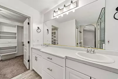 2154 E Wasatch Blvd, Sandy, UT 84092 - Photo 20