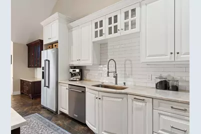 13357 S Trail Rider Cir E, Draper, UT 84020 - Photo 8