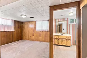 1099 N 400 E, Logan, UT 84341 - Photo 18