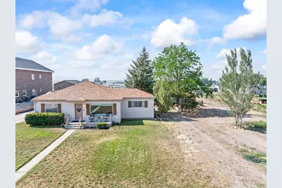 254 E 300 S, Gunnison, UT 84634 - Photo 60