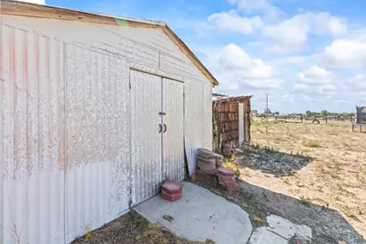 254 E 300 S, Gunnison, UT 84634 - Photo 44