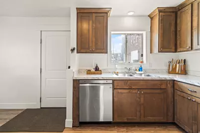 254 E 300 S, Gunnison, UT 84634 - Photo 12