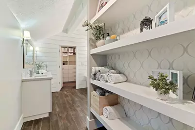 511 W 1400 N, Farmington, UT 84025 - Photo 18