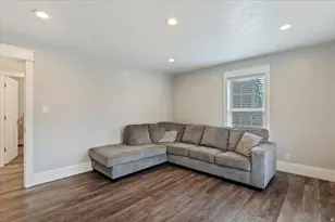 511 W 1400 N, Farmington, UT 84025 - Photo 24