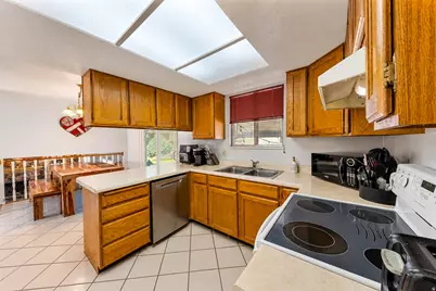 9990 Albury Rd, Sandy, UT 84092 - Photo 12