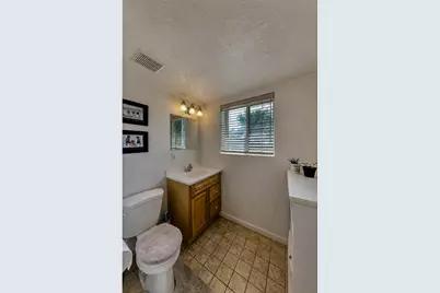 9990 Albury Rd, Sandy, UT 84092 - Photo 20