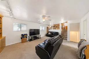 9990 Albury Rd, Sandy, UT 84092 - Photo 16