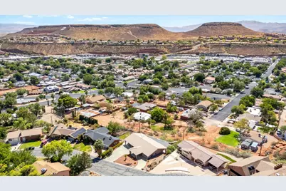 339 W Sandstone Cir, Saint George, UT 84770 - Photo 56