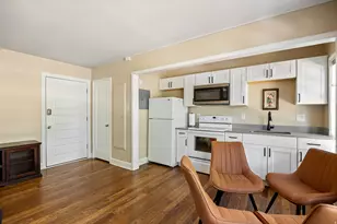 905 E 200 S, Salt Lake City, UT 84102 - Photo 8
