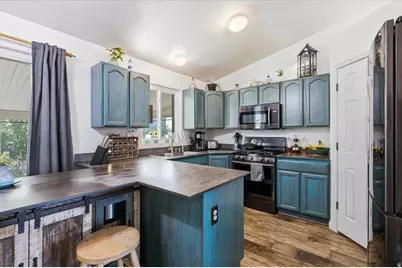 963 W 470 S, Tooele, UT 84074 - Photo 8