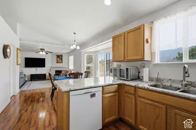 2352 E 1700 S, Spanish Fork, UT 84660 - Photo 8