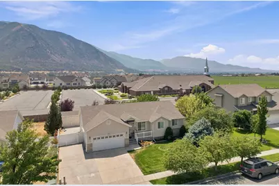 2352 E 1700 N, Spanish Fork, UT 84660 - Photo 34