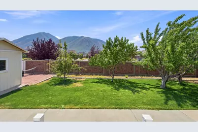 2352 E 1700 N, Spanish Fork, UT 84660 - Photo 30