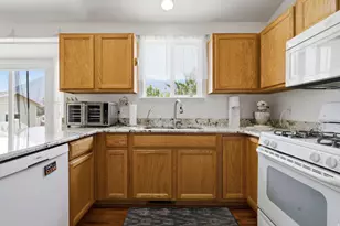 2352 E 1700 S, Spanish Fork, UT 84660 - Photo 6