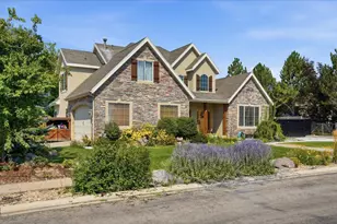 102 Fox Den Rd, Midway, UT 84049 - Photo 2